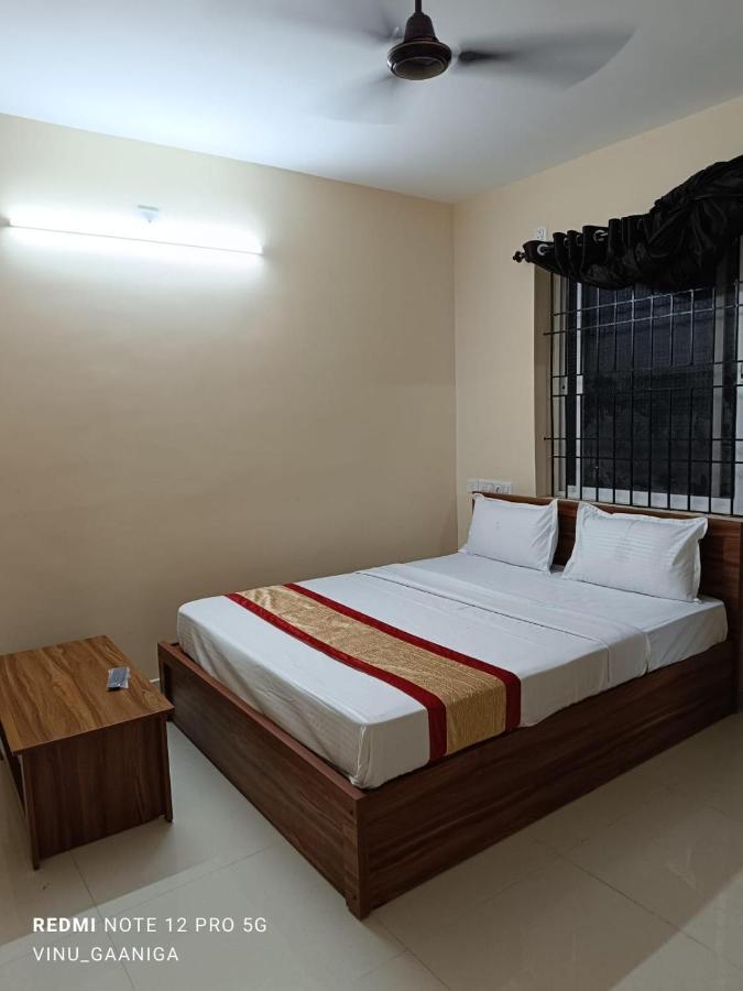 Premier Inn Lodge Μπανγκαλόρ Εξωτερικό φωτογραφία