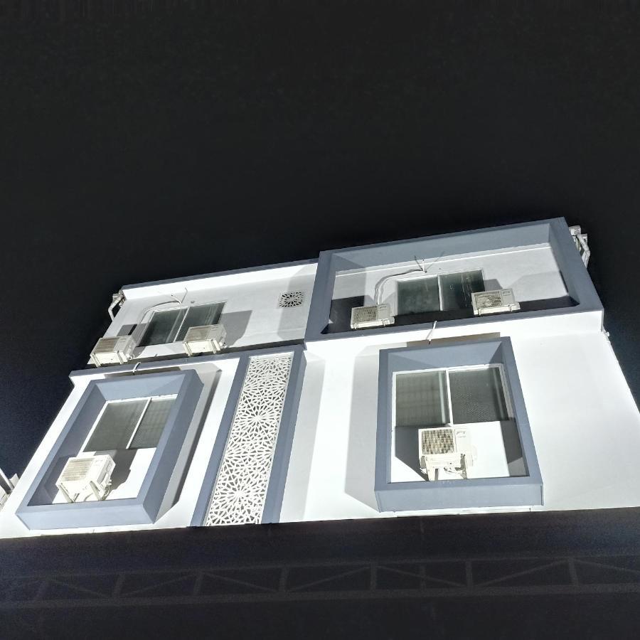 Premier Inn Lodge Μπανγκαλόρ Εξωτερικό φωτογραφία